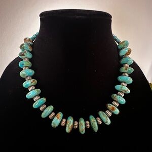16” Green Kingman Turquoise Necklace with Corrugated Pearls